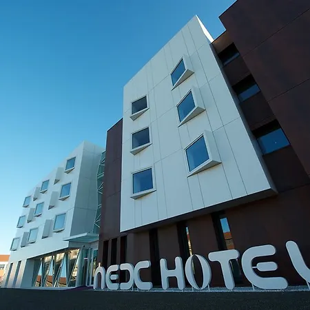 Otel Nex Tarbes